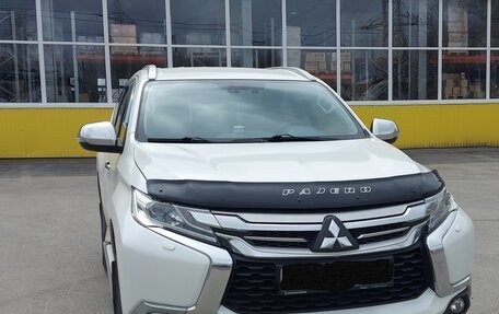 Mitsubishi Pajero Sport III рестайлинг, 2018 год, 3 500 000 рублей, 1 фотография