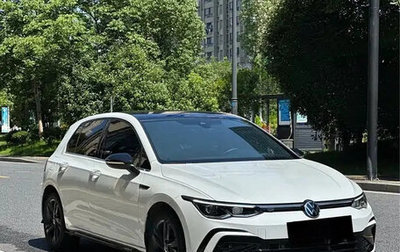 Volkswagen Golf VIII, 2022 год, 2 140 000 рублей, 1 фотография