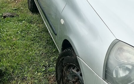 Renault Symbol I, 2005 год, 300 000 рублей, 2 фотография