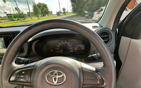 Toyota Passo III, 2019 год, 1 000 000 рублей, 8 фотография
