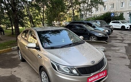 KIA Rio III рестайлинг, 2011 год, 670 000 рублей, 9 фотография