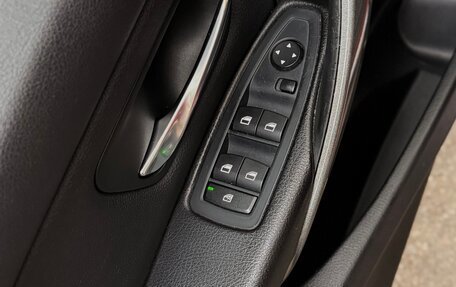 BMW 3 серия, 2012 год, 1 700 000 рублей, 14 фотография