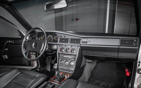 Mercedes-Benz 190 (W201), 1985 год, 17 000 000 рублей, 7 фотография