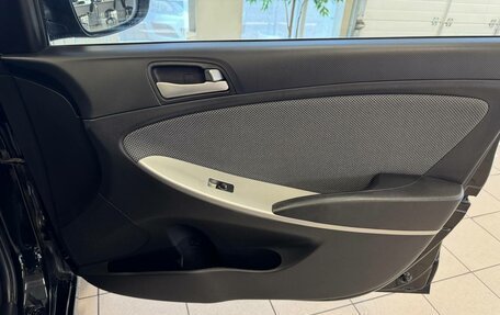 Hyundai Solaris II рестайлинг, 2014 год, 890 000 рублей, 16 фотография