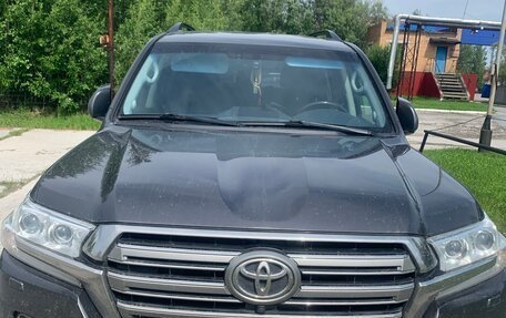 Toyota Land Cruiser 200, 2016 год, 6 350 000 рублей, 7 фотография