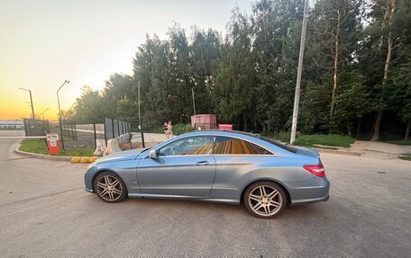 Mercedes-Benz E-Класс, 2012 год, 1 490 000 рублей, 4 фотография