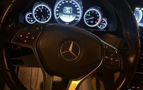 Mercedes-Benz E-Класс, 2012 год, 1 490 000 рублей, 10 фотография