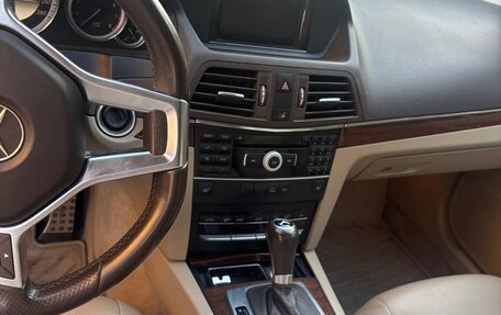 Mercedes-Benz E-Класс, 2012 год, 1 490 000 рублей, 19 фотография