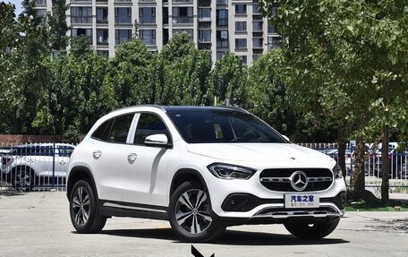Mercedes-Benz GLA, 2021 год, 2 610 000 рублей, 3 фотография