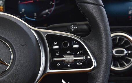 Mercedes-Benz GLA, 2021 год, 2 610 000 рублей, 12 фотография