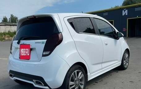 Chevrolet Spark III, 2015 год, 950 000 рублей, 10 фотография