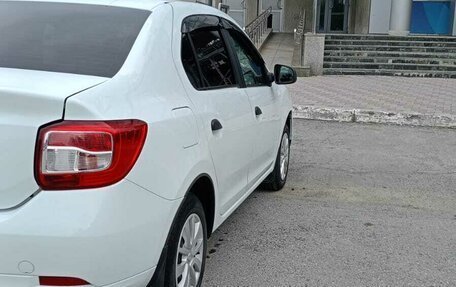 Renault Logan II, 2019 год, 850 000 рублей, 9 фотография
