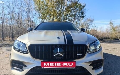 Mercedes-Benz E-Класс, 2017 год, 4 500 000 рублей, 11 фотография