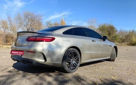 Mercedes-Benz E-Класс, 2017 год, 4 500 000 рублей, 5 фотография