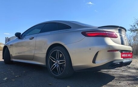 Mercedes-Benz E-Класс, 2017 год, 4 500 000 рублей, 15 фотография
