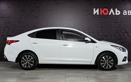 Hyundai Solaris II рестайлинг, 2017 год, 1 300 000 рублей, 9 фотография