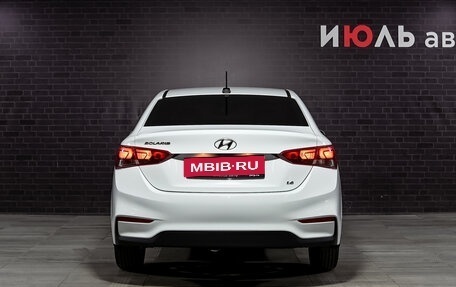 Hyundai Solaris II рестайлинг, 2017 год, 1 300 000 рублей, 5 фотография