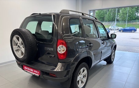 Chevrolet Niva I рестайлинг, 2015 год, 600 000 рублей, 4 фотография