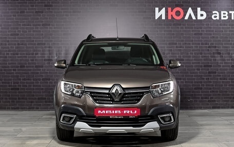 Renault Sandero II рестайлинг, 2021 год, 1 405 000 рублей, 2 фотография