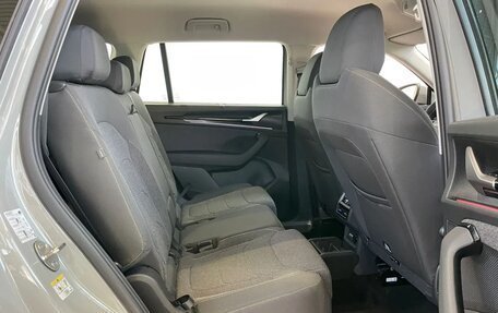 Skoda Kodiaq, 2025 год, 4 850 000 рублей, 9 фотография
