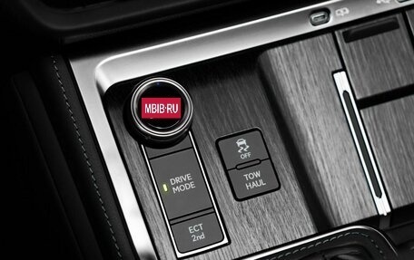 Lexus GX, 2024 год, 13 700 000 рублей, 18 фотография