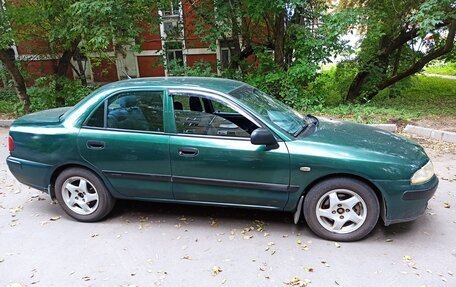 Mitsubishi Carisma I, 2001 год, 235 000 рублей, 4 фотография