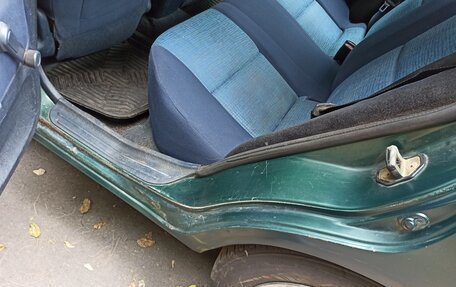 Mitsubishi Carisma I, 2001 год, 235 000 рублей, 15 фотография