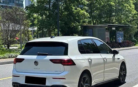 Volkswagen Golf VIII, 2022 год, 2 140 000 рублей, 4 фотография