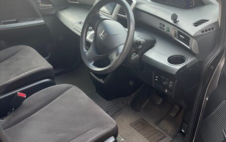 Honda Freed I, 2012 год, 1 175 000 рублей, 13 фотография