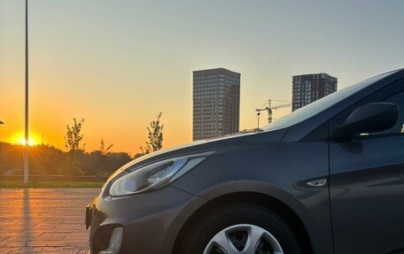 Hyundai Accent IV, 2013 год, 920 000 рублей, 2 фотография