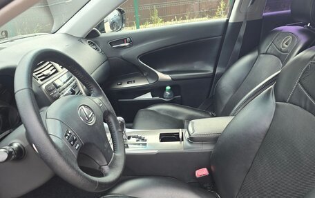 Lexus IS II рестайлинг 2, 2007 год, 1 250 000 рублей, 8 фотография
