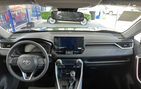 Toyota RAV4, 2025 год, 4 250 000 рублей, 10 фотография