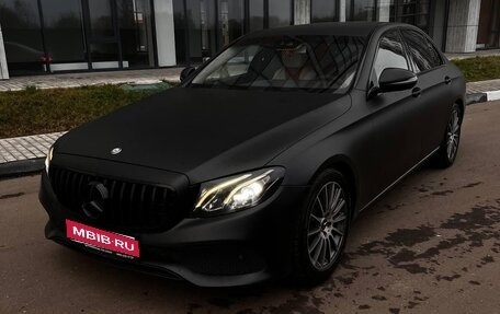 Mercedes-Benz E-Класс, 2016 год, 2 900 000 рублей, 1 фотография