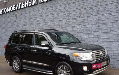 Toyota Land Cruiser 200, 2013 год, 4 400 000 рублей, 10 фотография