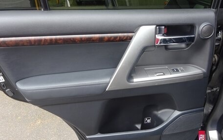 Toyota Land Cruiser 200, 2013 год, 4 400 000 рублей, 22 фотография