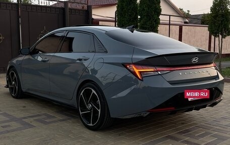 Hyundai Elantra, 2021 год, 2 250 000 рублей, 15 фотография