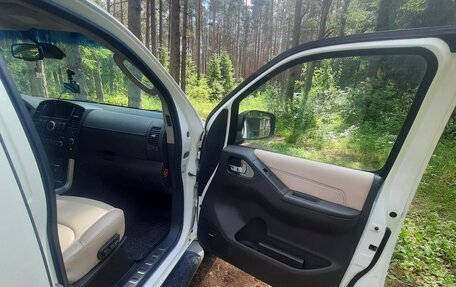 Nissan Pathfinder, 2012 год, 1 650 000 рублей, 3 фотография