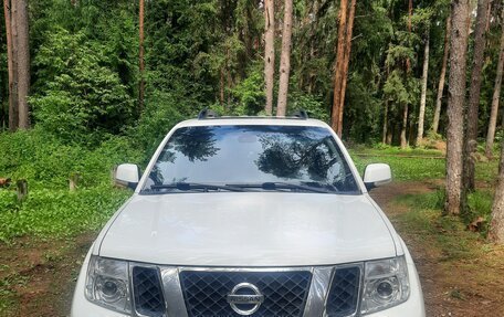 Nissan Pathfinder, 2012 год, 1 650 000 рублей, 2 фотография