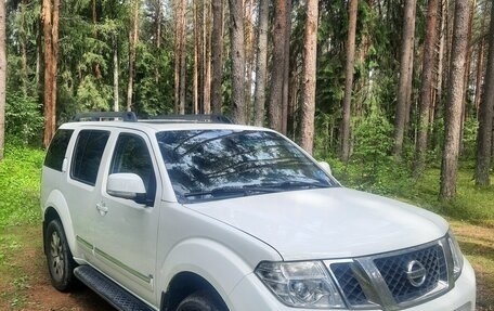 Nissan Pathfinder, 2012 год, 1 650 000 рублей, 4 фотография
