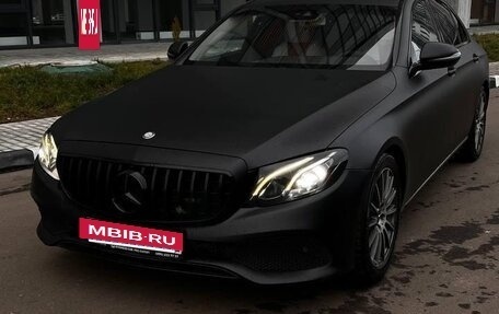Mercedes-Benz E-Класс, 2016 год, 2 900 000 рублей, 5 фотография