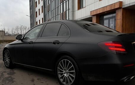 Mercedes-Benz E-Класс, 2016 год, 2 900 000 рублей, 16 фотография