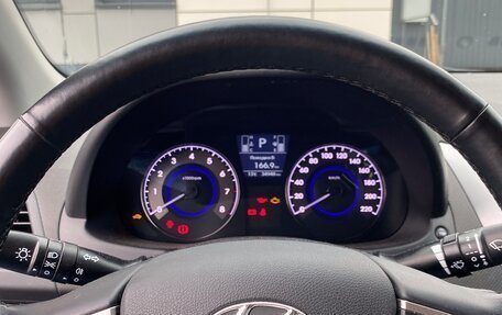 Hyundai Solaris II рестайлинг, 2016 год, 1 299 999 рублей, 14 фотография