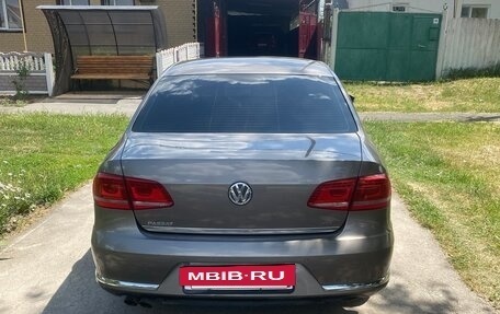 Volkswagen Passat B7, 2011 год, 910 000 рублей, 7 фотография