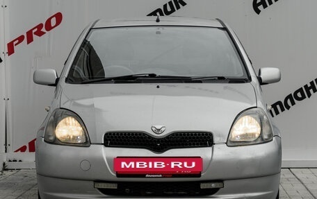 Toyota Vitz, 2001 год, 275 000 рублей, 2 фотография