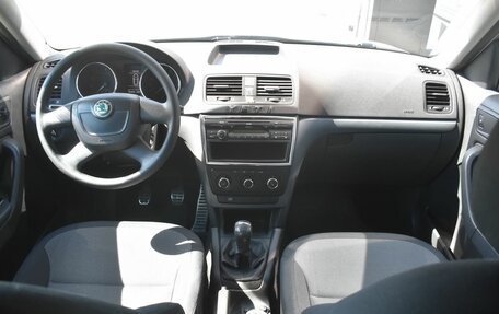 Skoda Yeti I рестайлинг, 2012 год, 1 000 000 рублей, 12 фотография
