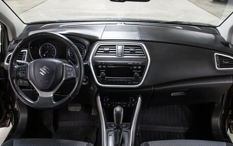 Suzuki SX4 II рестайлинг, 2014 год, 998 000 рублей, 14 фотография