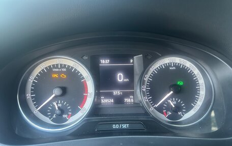 Skoda Rapid I, 2017 год, 950 000 рублей, 10 фотография
