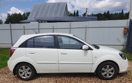 KIA Rio II, 2010 год, 630 000 рублей, 2 фотография
