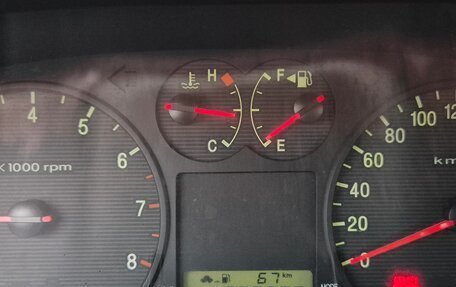 Hyundai Sonata IV рестайлинг, 2005 год, 300 000 рублей, 7 фотография