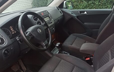 Volkswagen Tiguan I, 2010 год, 1 300 000 рублей, 2 фотография